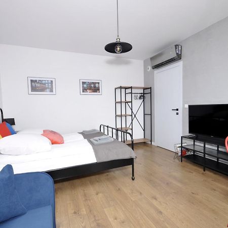 Schindler'S Factory Zablocie Deluxe Apartments Wawelofts Cracovie Extérieur photo